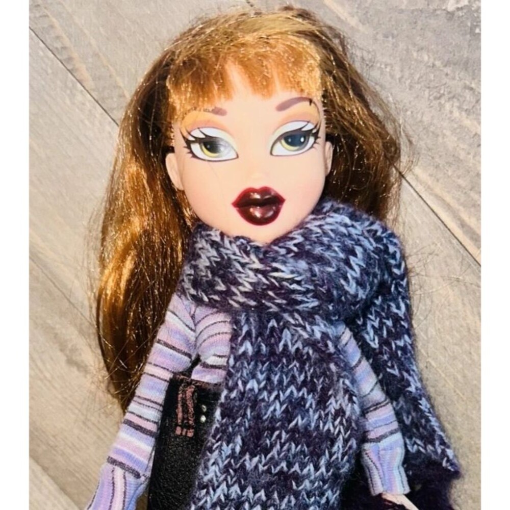 2001 Bratz Doll Meygan Dark Lips Red Hair